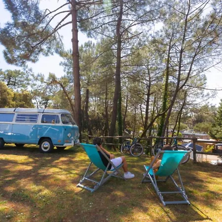 Mobilhome 4 Etoiles - Piscine - Efcf0f * Jard-sur-Mer